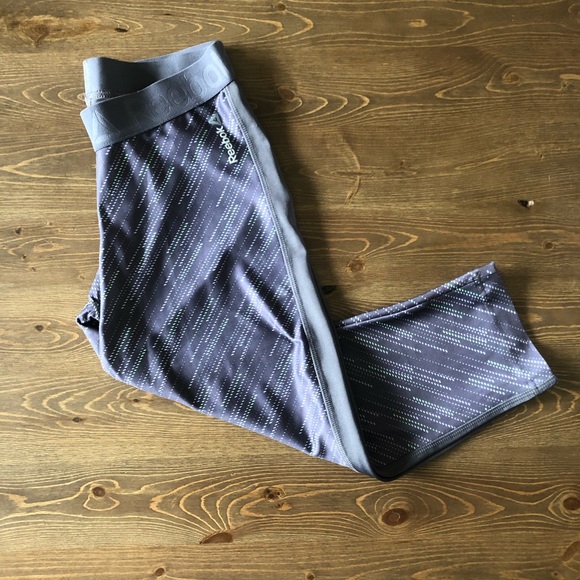 Reebok Speedwick Cropped Legging Tight Grey Small - Picture 2 of 6